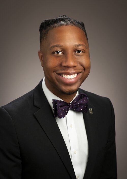 Sociologist discusses food inequities with charter students